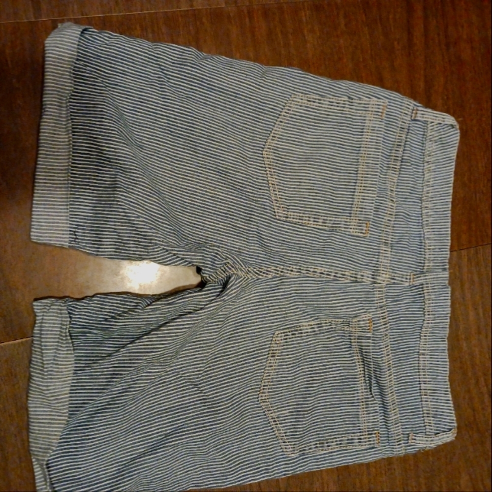 Blue and white striped shorts size 8